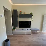 Ca Sanzio דירה *